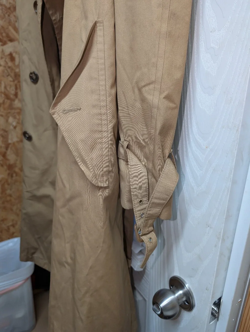 Gleneagles (46R) Classic Beige Trench Coat with Plaid Lining